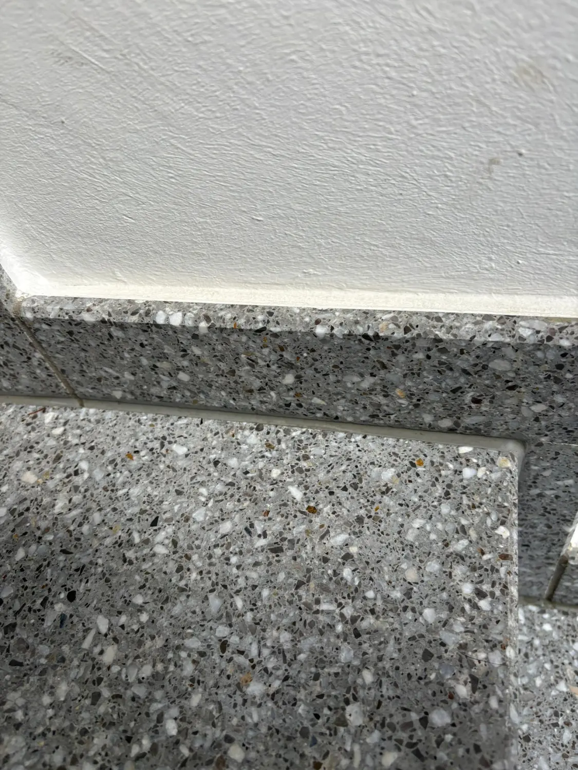 GARU Treppenhausreinigung – Bodenreinigung