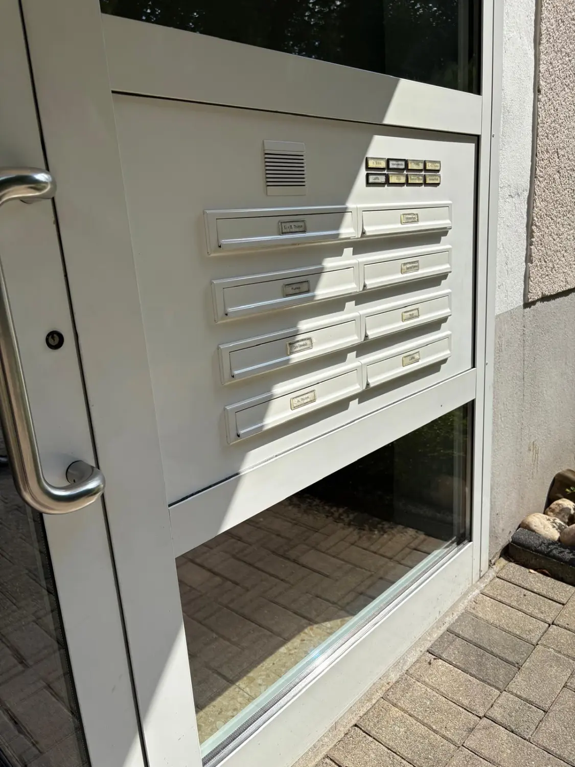 GARU Treppenhausreinigung – Briefkastenanlagen